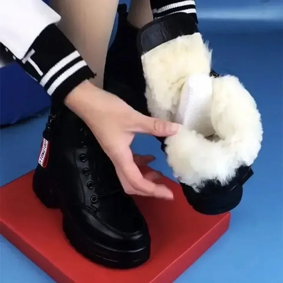 Bota Feminina Moda Inverno Com Forro De Pelúcia