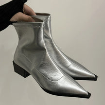 Bota Feminina Bico Fino Salto Médio Moda Casual Elegante