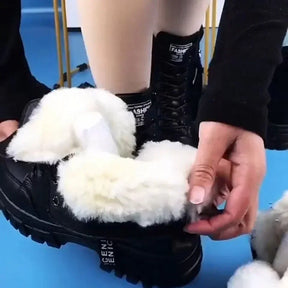 Bota Feminina Moda Inverno Com Forro De Pelúcia