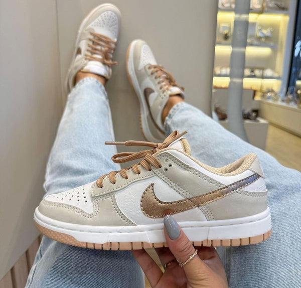 Tênis Nike Dunk Low Bege Cobre